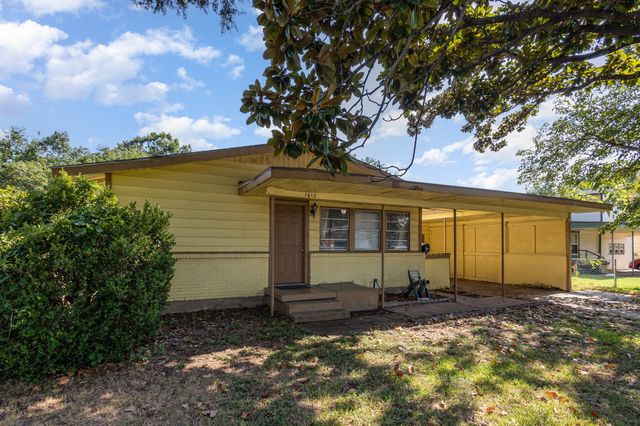 1612 Dent Street, Garland, TX 75042