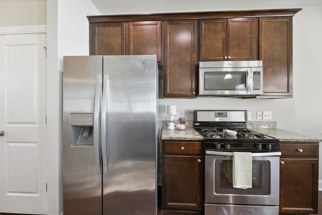 104 Crossandra Avenue, Summerville, SC 29483