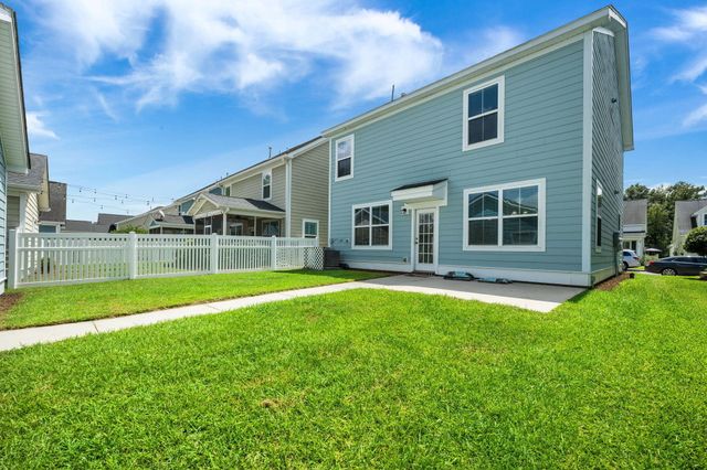 104 Crossandra Avenue, Summerville, SC 29483