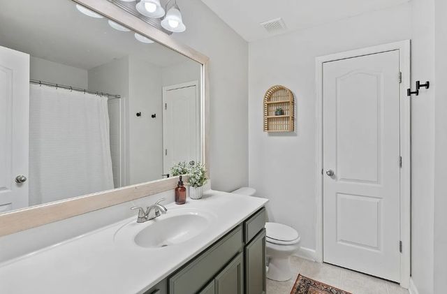 5433 Perlou Ln, Murfreesboro, TN 37128