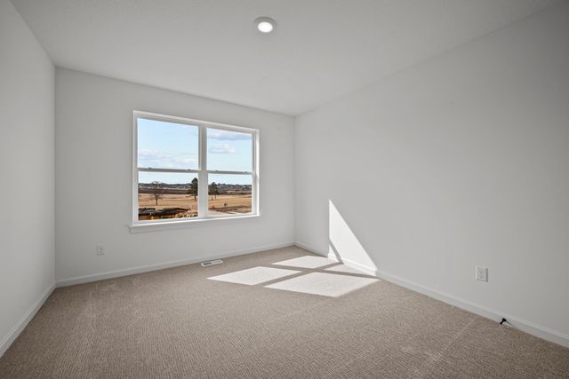 3067 Trinity Dr, Shakopee, MN 55379