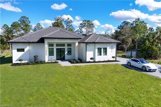 2546 4th ST NW, Naples, FL 34120