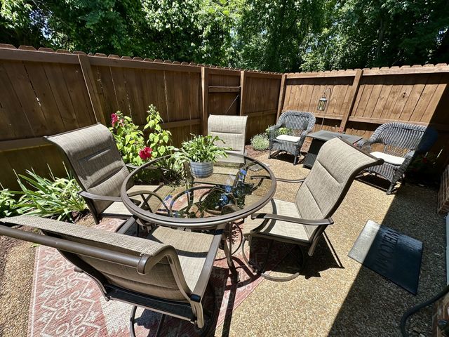 754 Kent Rd, Nashville, TN 37214