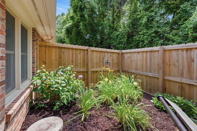 754 Kent Rd, Nashville, TN 37214