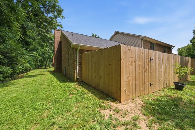 754 Kent Rd, Nashville, TN 37214
