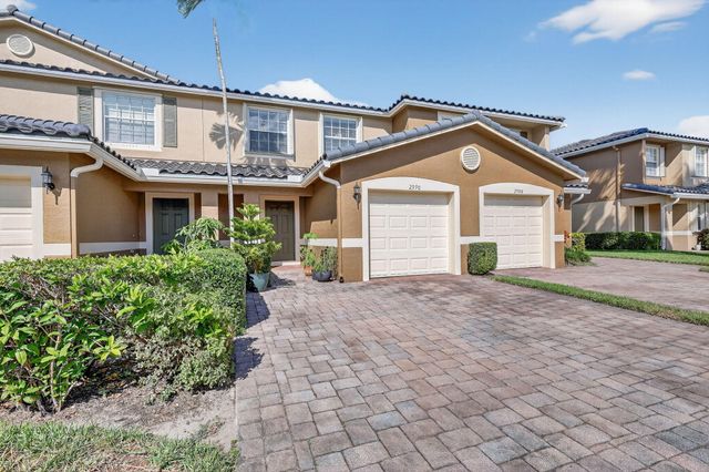 2990 SE Lexington Lakes Drive, Stuart, FL 34994