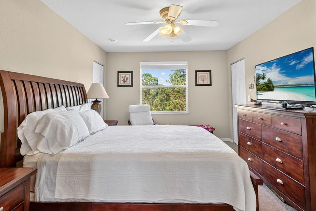 2990 SE Lexington Lakes Drive, Stuart, FL 34994