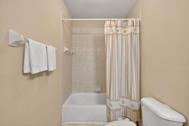 2990 SE Lexington Lakes Drive, Stuart, FL 34994