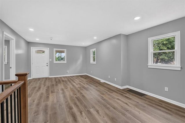 222 W Mill Street, Independence, MO 64050