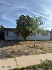 7423 ALPINE Drive, El Paso, TX 79915