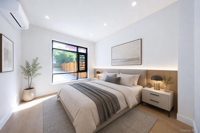 25 Goodwin Place, Brooklyn, NY 11221