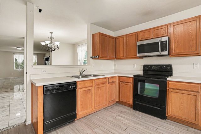 3882 Steeplechase Drive, Fort Worth, TX 76123