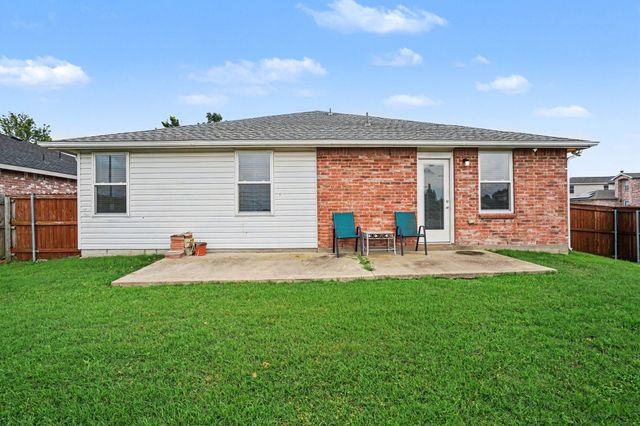 3882 Steeplechase Drive, Fort Worth, TX 76123