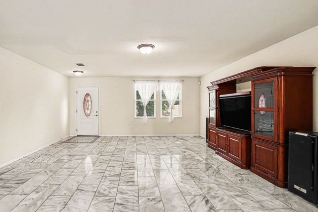 3882 Steeplechase Drive, Fort Worth, TX 76123