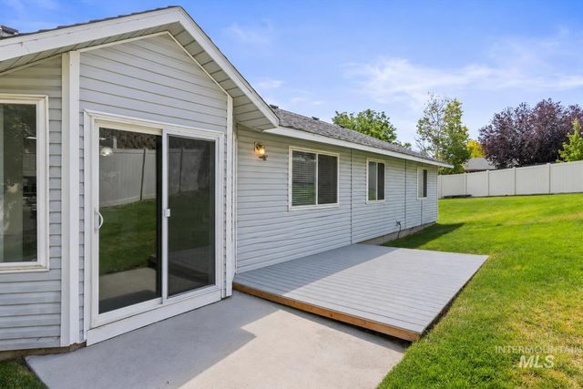3747 S Mcguire Pl, Meridian, ID 83642