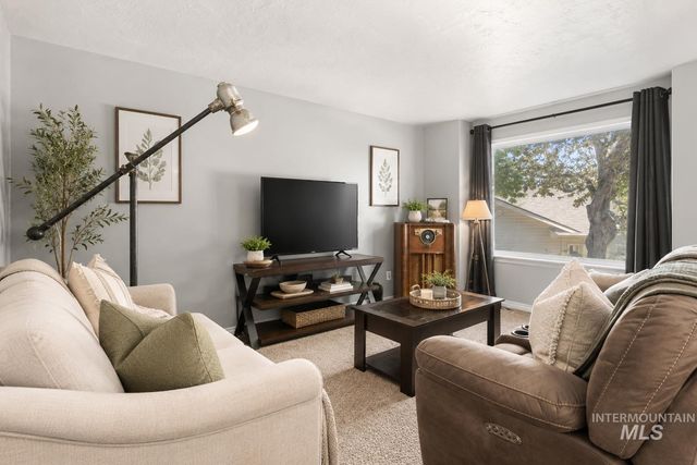 3747 S Mcguire Pl, Meridian, ID 83642