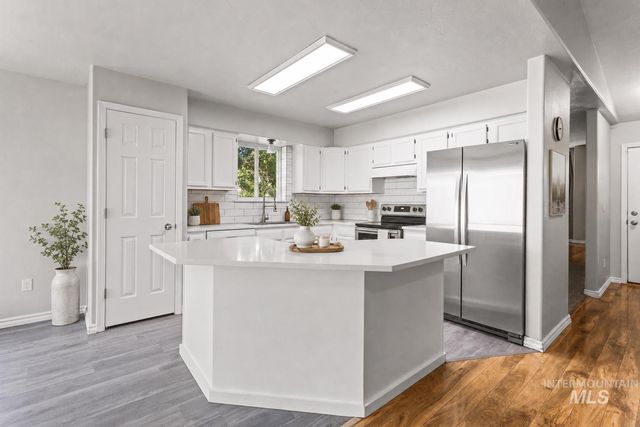 3747 S Mcguire Pl, Meridian, ID 83642