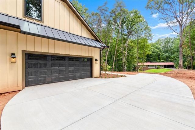 55 Melody Lane, Dawsonville, GA 30534