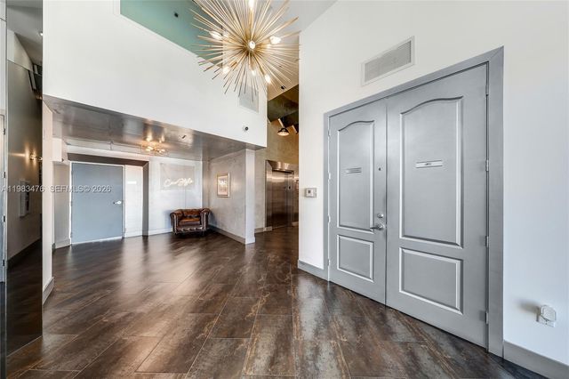 3250 Grand Ave 303, Miami, FL 33133