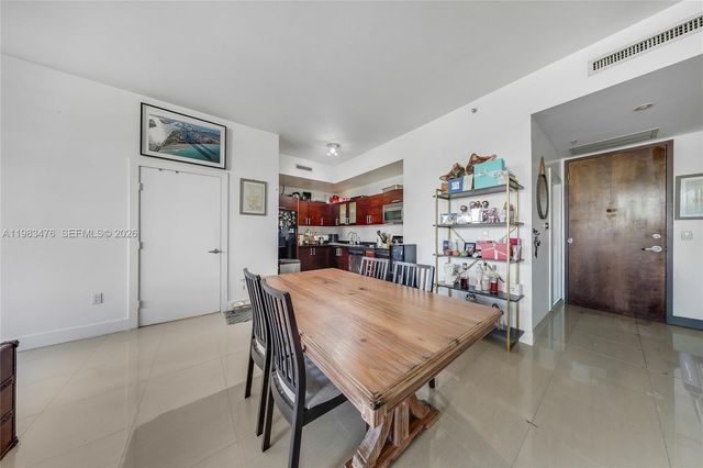 3250 Grand Ave 303, Miami, FL 33133