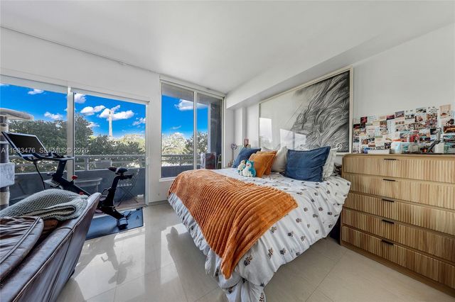 3250 Grand Ave 303, Miami, FL 33133