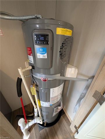 8884 NC Highway 62 S, Yanceyville, NC 27379