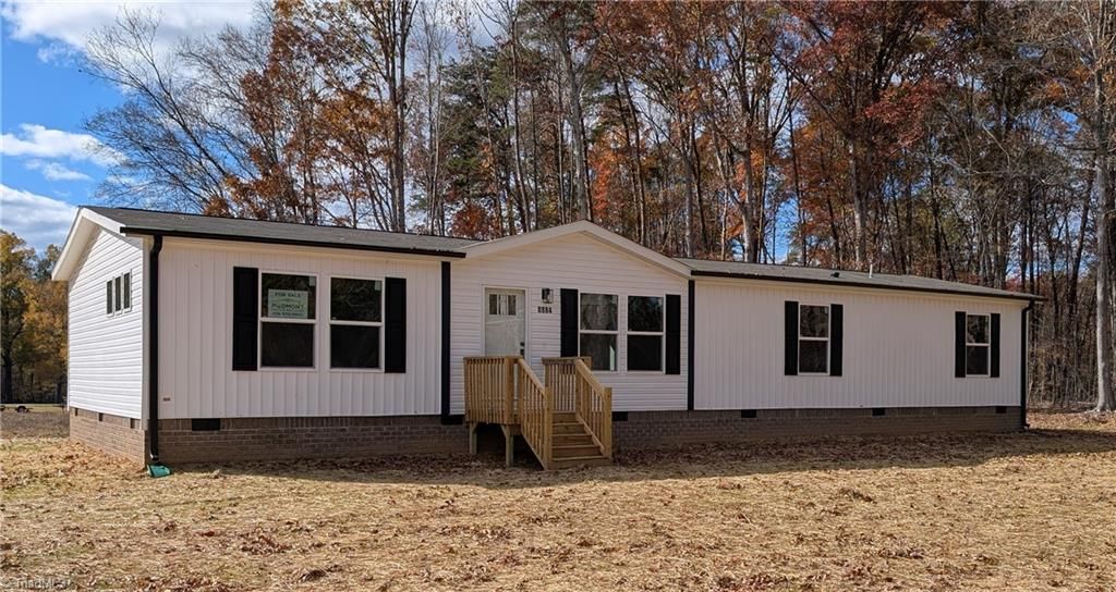 8884 NC Highway 62 S, Yanceyville, NC 27379