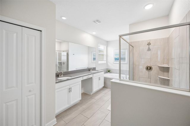 8933 CABOT CLIFFS DRIVE, Davenport, FL 33896