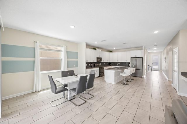 8933 CABOT CLIFFS DRIVE, Davenport, FL 33896