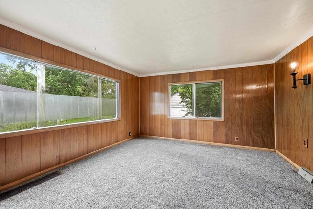 941 17TH STREET SOUTH, Wisconsin Rapids, WI 54494