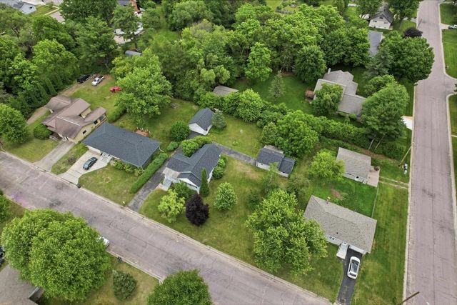 941 17TH STREET SOUTH, Wisconsin Rapids, WI 54494