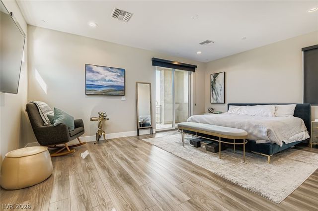 2219 Ledge Rock Lane, Henderson, NV 89052