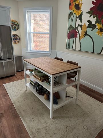 3 Alton 2, Brookline, MA 02446