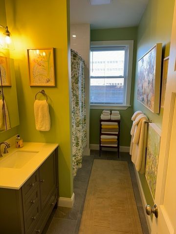 3 Alton 2, Brookline, MA 02446