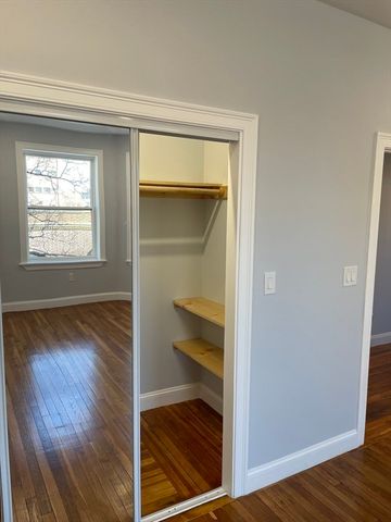 3 Alton 2, Brookline, MA 02446