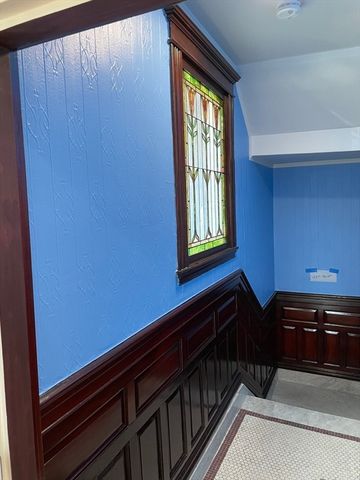 3 Alton 2, Brookline, MA 02446