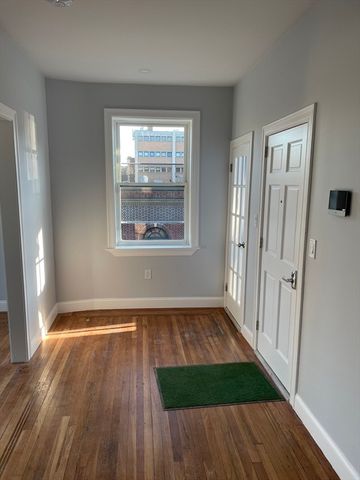 3 Alton 2, Brookline, MA 02446