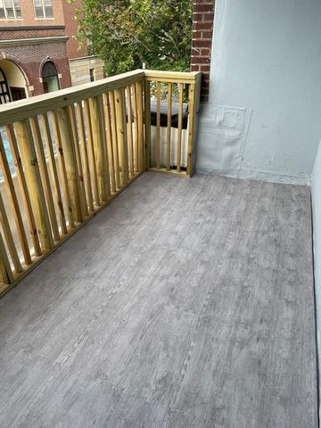 3 Alton 2, Brookline, MA 02446