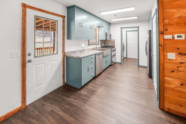 Rr 62 State Highway U, Ava, MO 65608