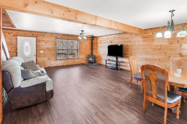 Rr 62 State Highway U, Ava, MO 65608