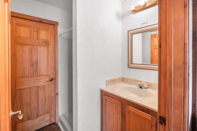 Rr 62 State Highway U, Ava, MO 65608