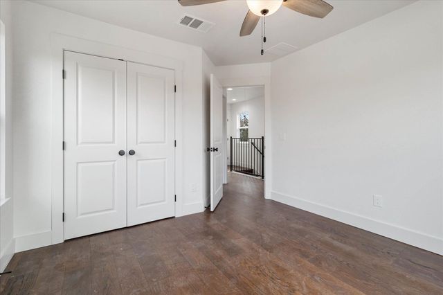 114 SHADY BLUFF DR, Wimberley, TX 78676