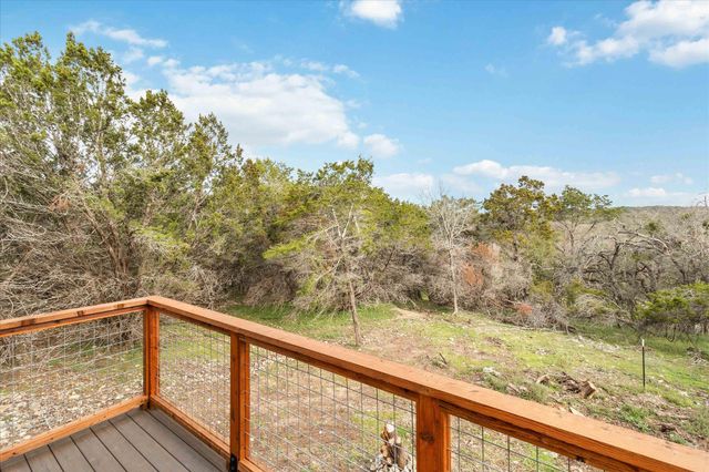 114 SHADY BLUFF DR, Wimberley, TX 78676