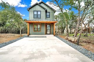 114 SHADY BLUFF DR, Wimberley, TX 78676