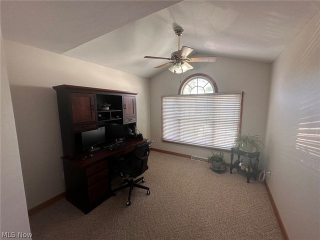 220 Cranberry Court, Warren, OH 44483