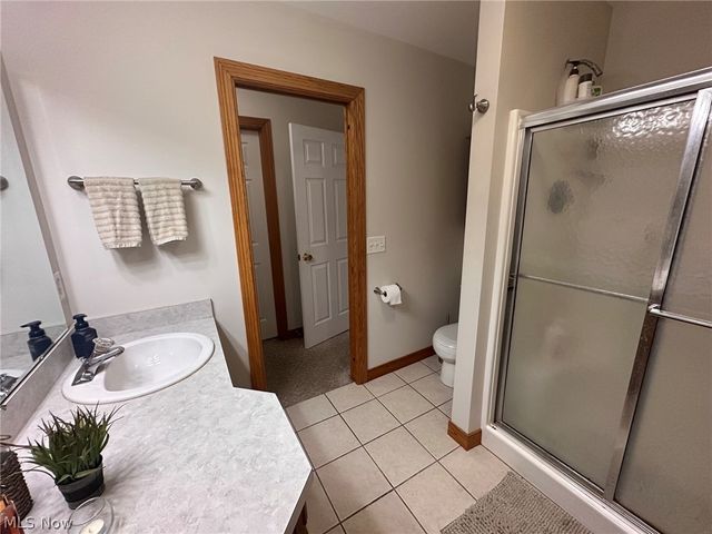 220 Cranberry Court, Warren, OH 44483