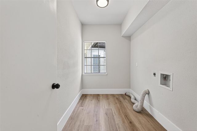 3138 Country Club Boulevard, Stafford, TX 77477