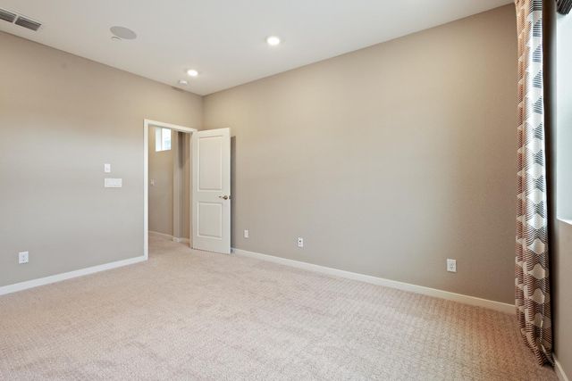 2980 Endsley Ave, Sacramento, CA 95833