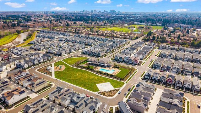 2980 Endsley Ave, Sacramento, CA 95833