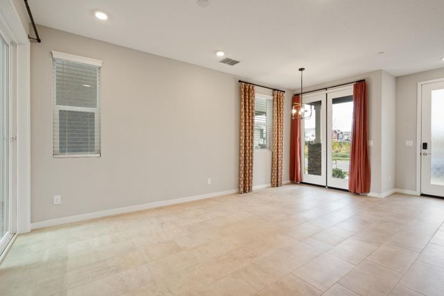 2980 Endsley Ave, Sacramento, CA 95833